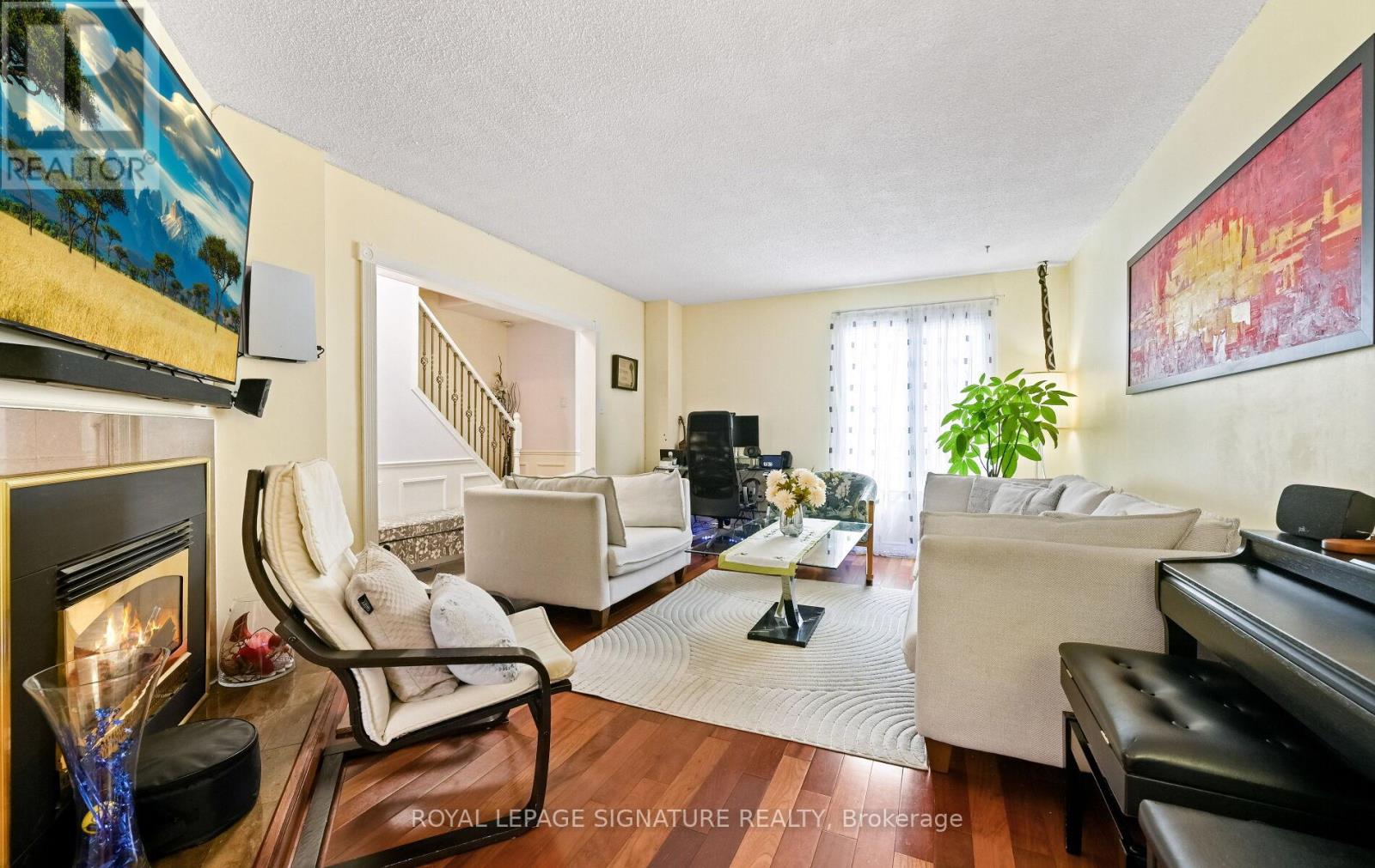 1033 Raintree Lane, Mississauga, Ontario  L5H 4A1 - Photo 7 - W12540716