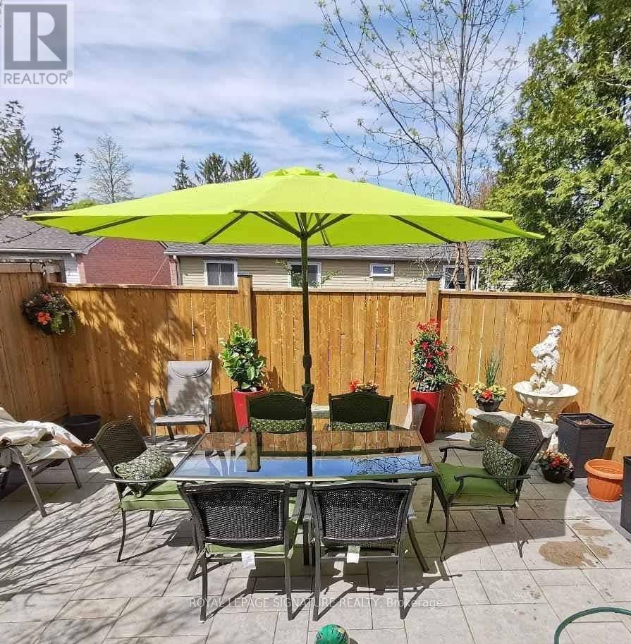 1033 Raintree Lane, Mississauga, Ontario  L5H 4A1 - Photo 49 - W12540716