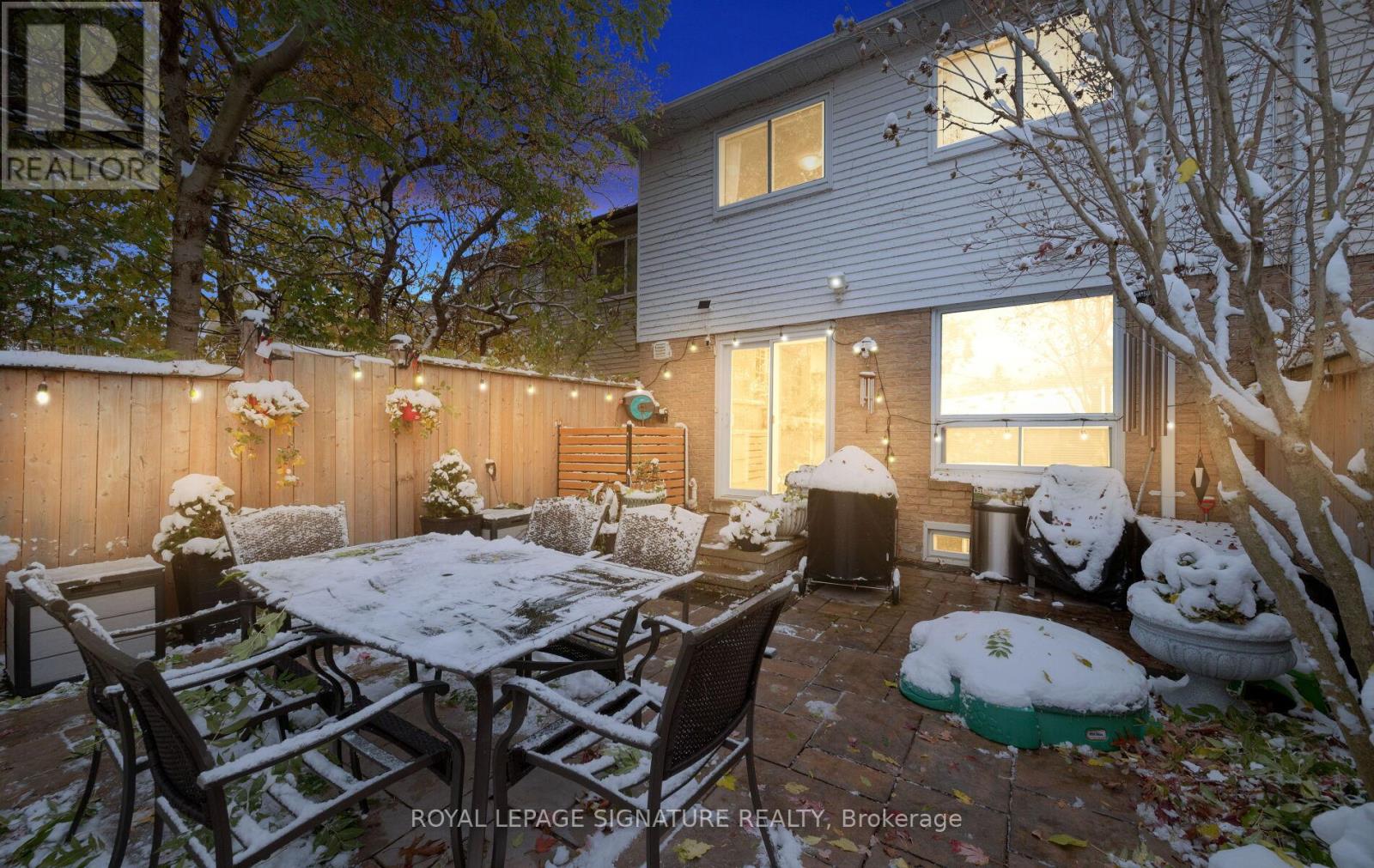 1033 Raintree Lane, Mississauga, Ontario  L5H 4A1 - Photo 47 - W12540716