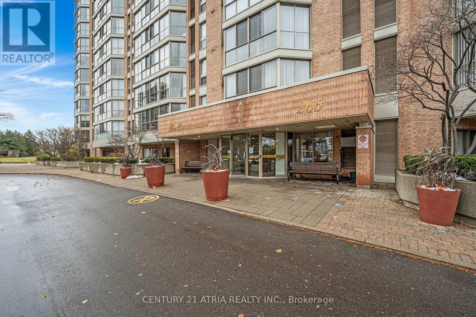 1102 - 265 Westcourt Place, Waterloo, Ontario  N2L 6E4 - Photo 4 - X12539242
