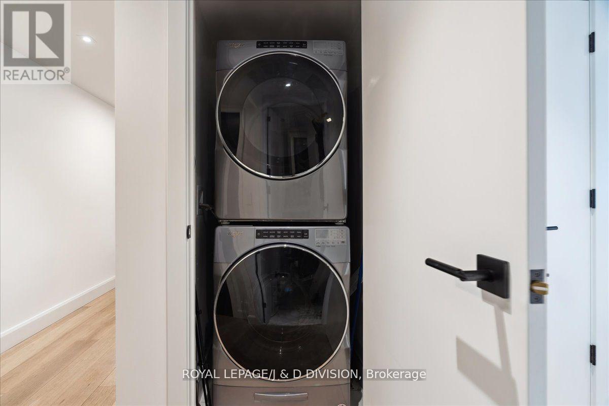 2603 - 200 Cumberland Street, Toronto, Ontario  M5R 0B7 - Photo 10 - C12541498