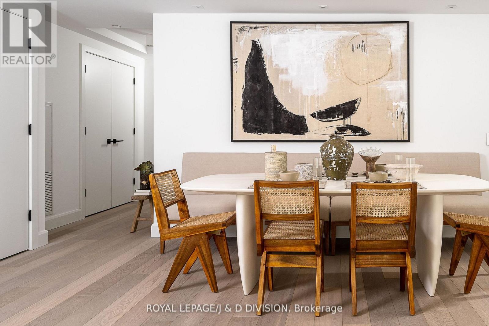 2603 - 200 Cumberland Street, Toronto, Ontario  M5R 0B7 - Photo 4 - C12541498