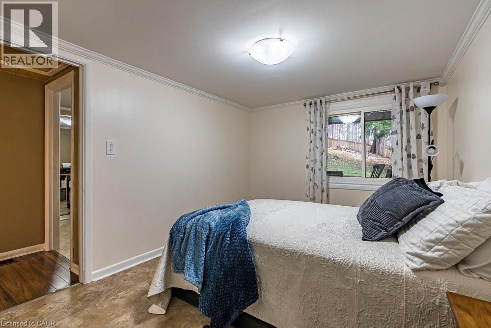 6 Begue Street, Dundas, Ontario  L9H 2N2 - Photo 18 - 40786972