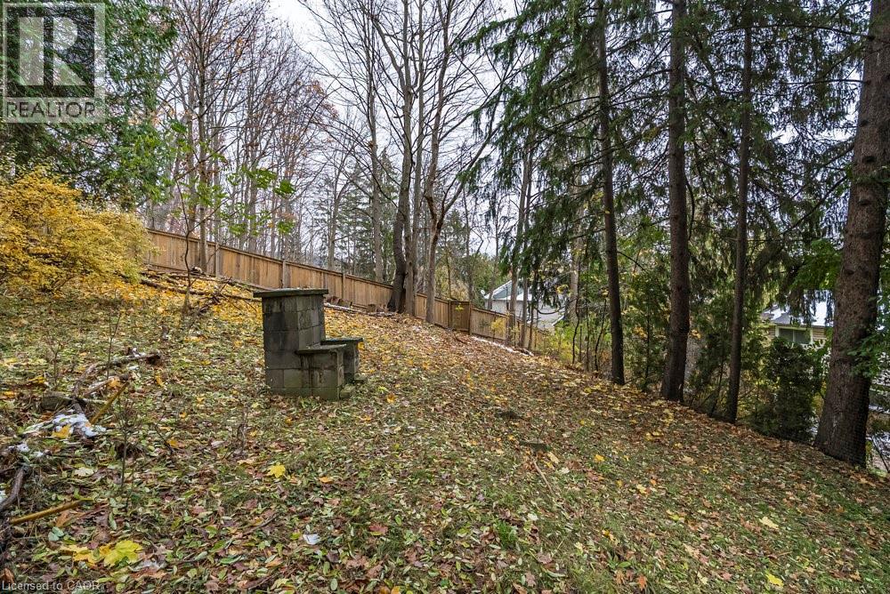 6 Begue Street, Dundas, Ontario  L9H 2N2 - Photo 37 - 40786972