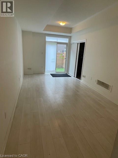 205 Sabina Drive, Oakville, Ontario  L6H 0L4 - Photo 3 - 40787790