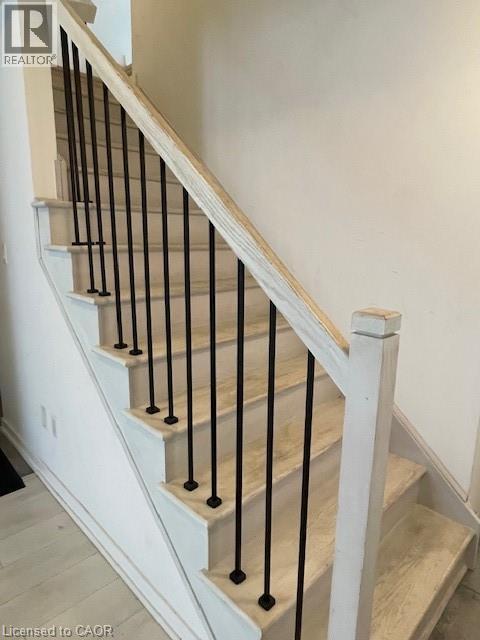 205 Sabina Drive, Oakville, Ontario  L6H 0L4 - Photo 6 - 40787790