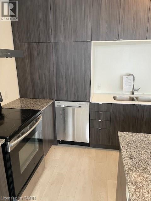 205 Sabina Drive, Oakville, Ontario  L6H 0L4 - Photo 11 - 40787790