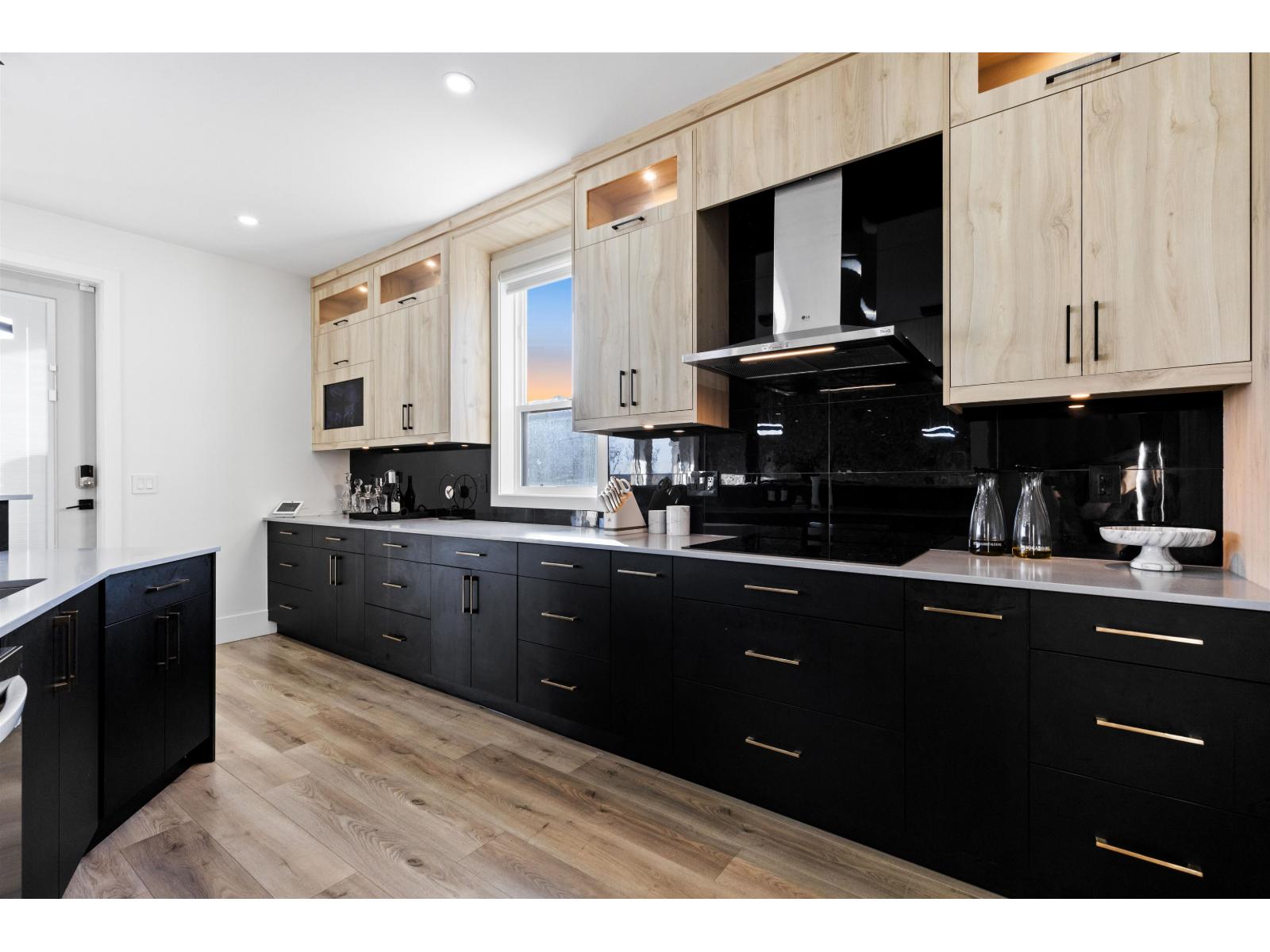 21010 72 Avenue, Langley, British Columbia V2Y 2R6 - Photo 10 - R3067027