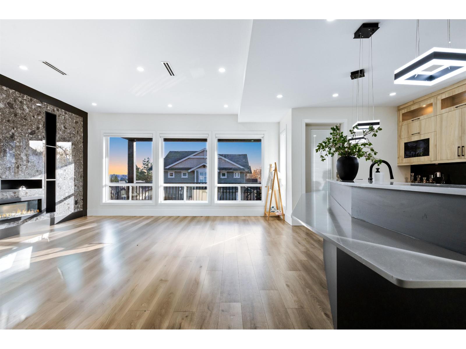 21010 72 Avenue, Langley, British Columbia V2Y 2R6 - Photo 12 - R3067027