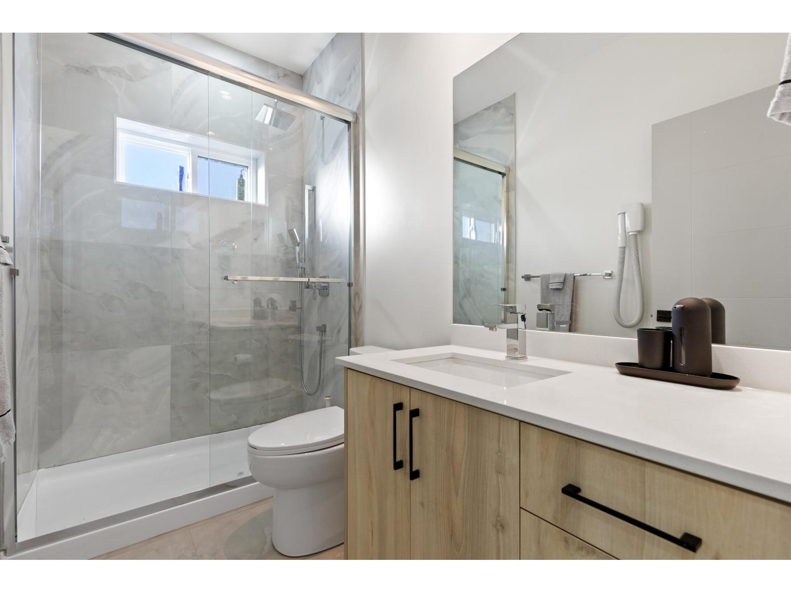 21010 72 Avenue, Langley, British Columbia V2Y 2R6 - Photo 25 - R3067027