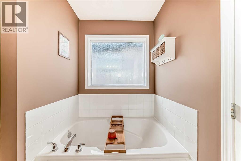 423 Morningside Way Sw, Airdrie, Alberta  T4B 3M5 - Photo 30 - A2265399