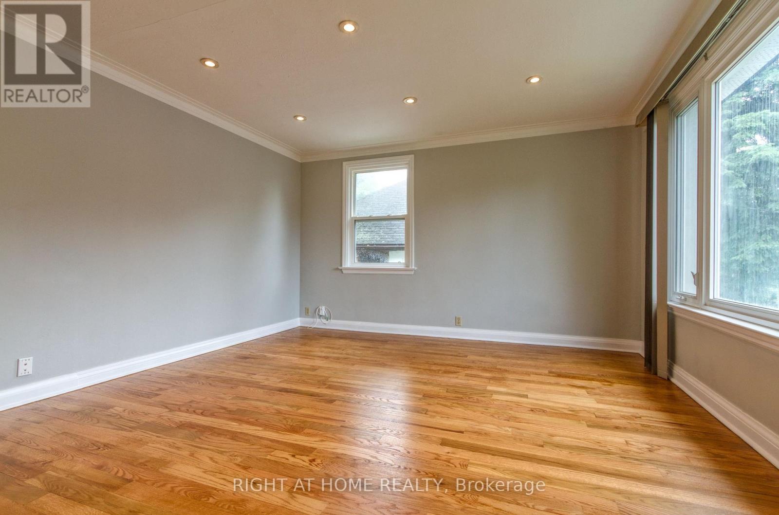 101 Eastville Avenue, Toronto, Ontario  M1M 2N8 - Photo 6 - E12541452