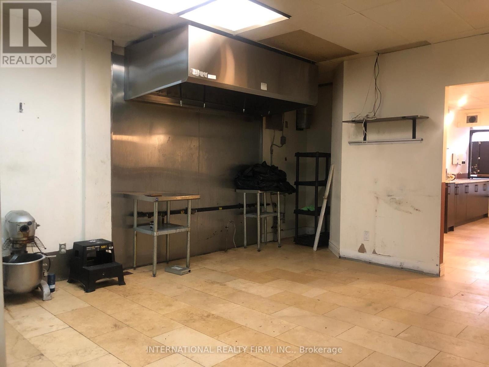 1272 Danforth Avenue, Toronto, Ontario  M4J 1M6 - Photo 3 - E12541468