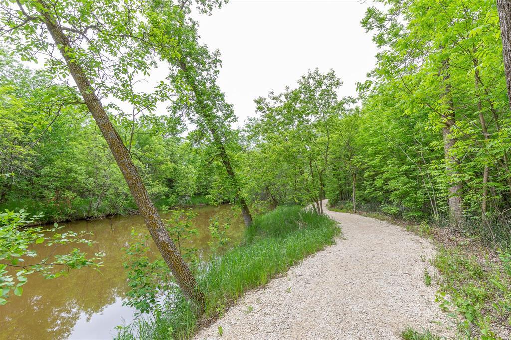 93 Seine River Crossing, Ste Anne, Manitoba R5H 0A7 - Photo 2 - 202528436