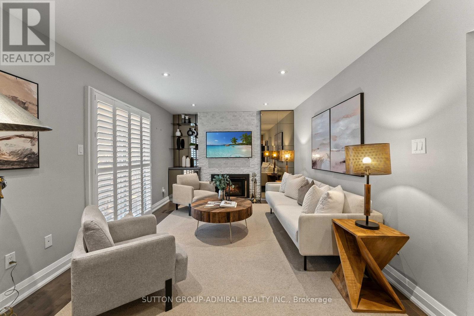 32 Mayvern Crescent, Richmond Hill, Ontario L4C 5J6 - Photo 10 - N12407200