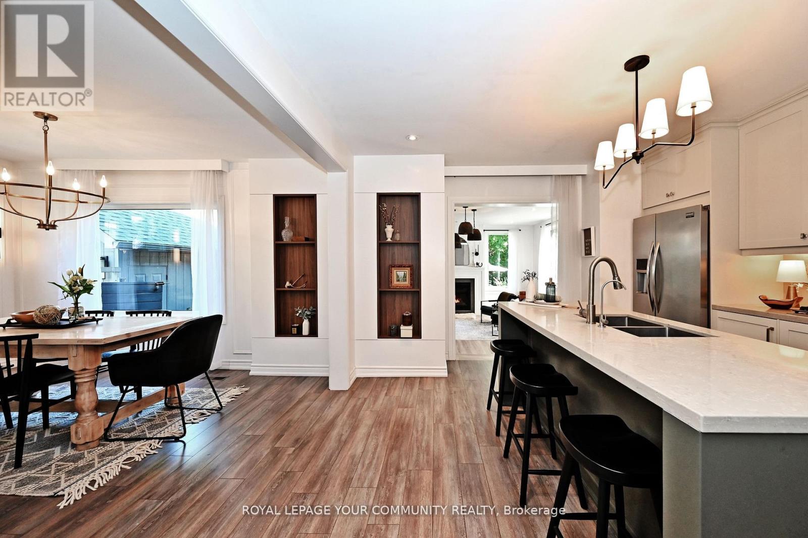 82 Centre Street, Aurora, Ontario  L4G 1J8 - Photo 21 - N12532162