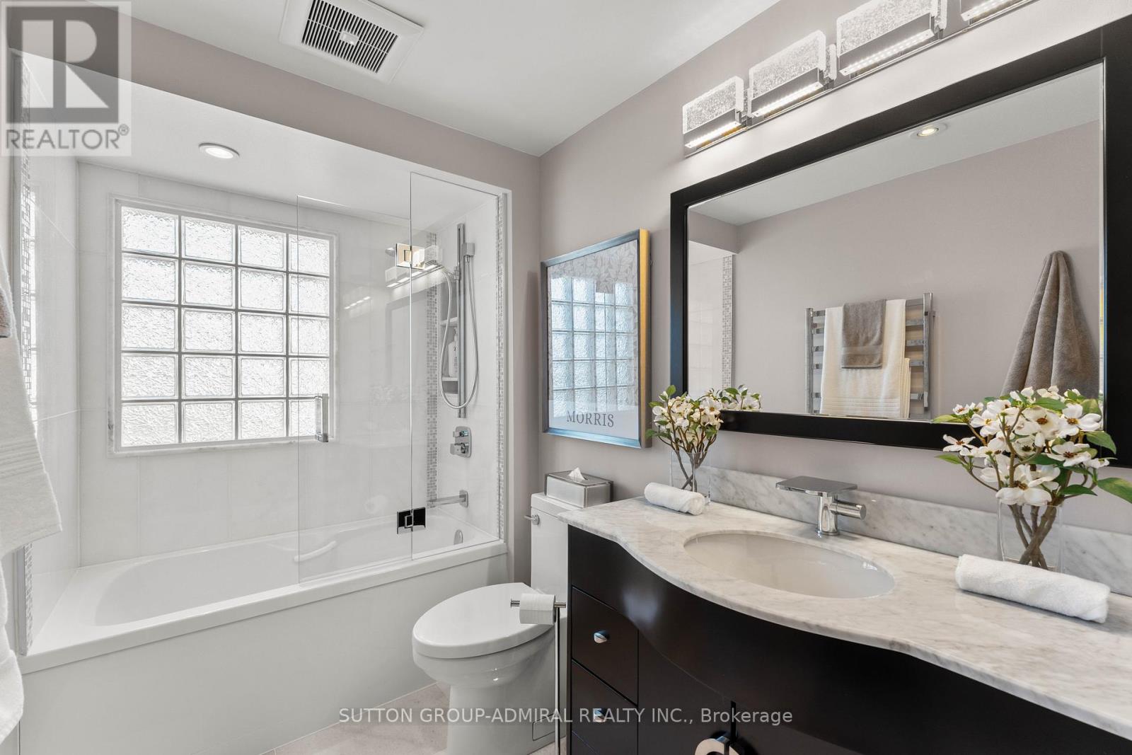 32 Mayvern Crescent, Richmond Hill, Ontario L4C 5J6 - Photo 21 - N12407200