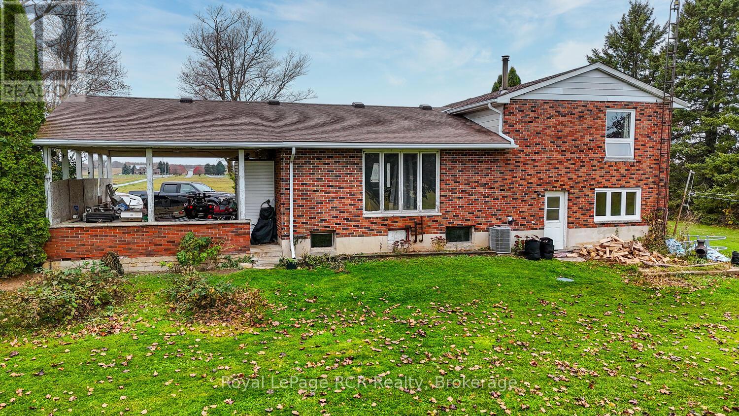 177839 Grey Rd 18 Road, Georgian Bluffs, Ontario  N4K 5N5 - Photo 17 - X12541558