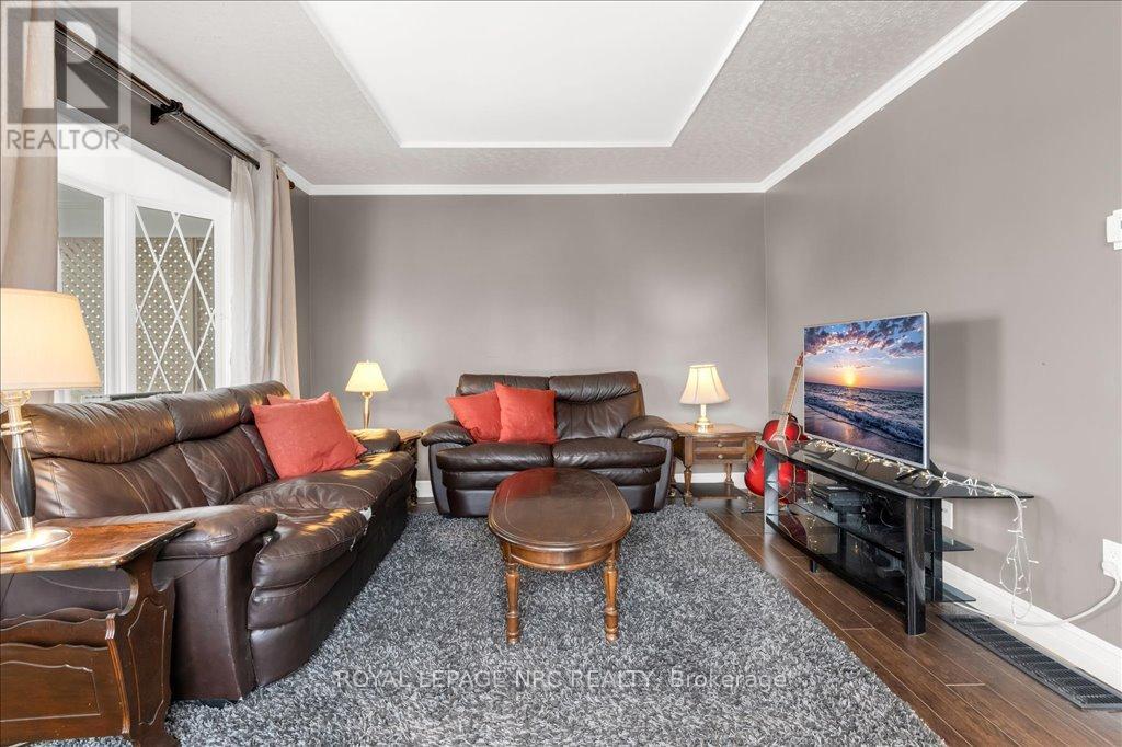 3384 Johnson Street, Lincoln, Ontario L0R 2C0 - Photo 27 - X12461787