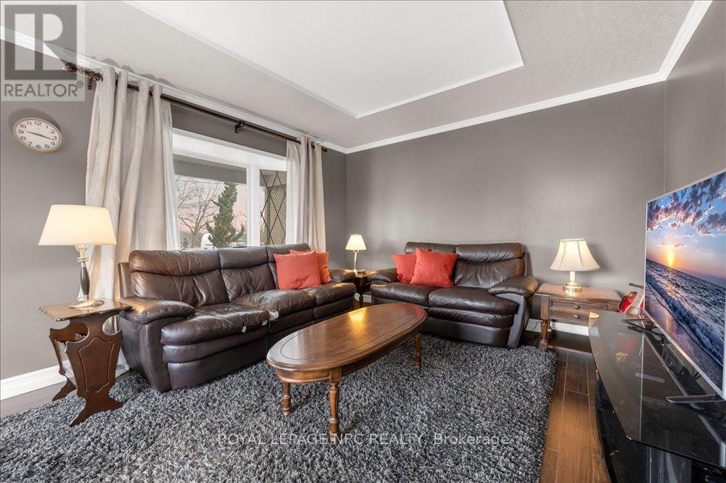 3384 Johnson Street, Lincoln, Ontario L0R 2C0 - Photo 7 - X12461787