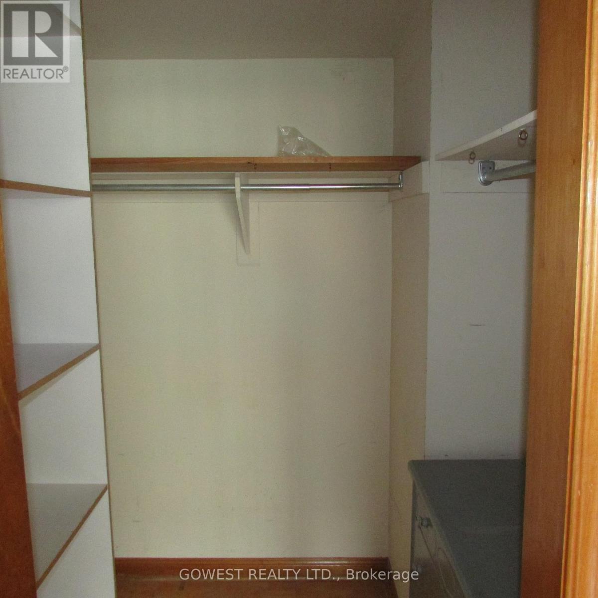 3rd Floor - 24a Roncesvalles Avenue, Toronto, Ontario M6R 2K3 - Photo 11 - W12521108