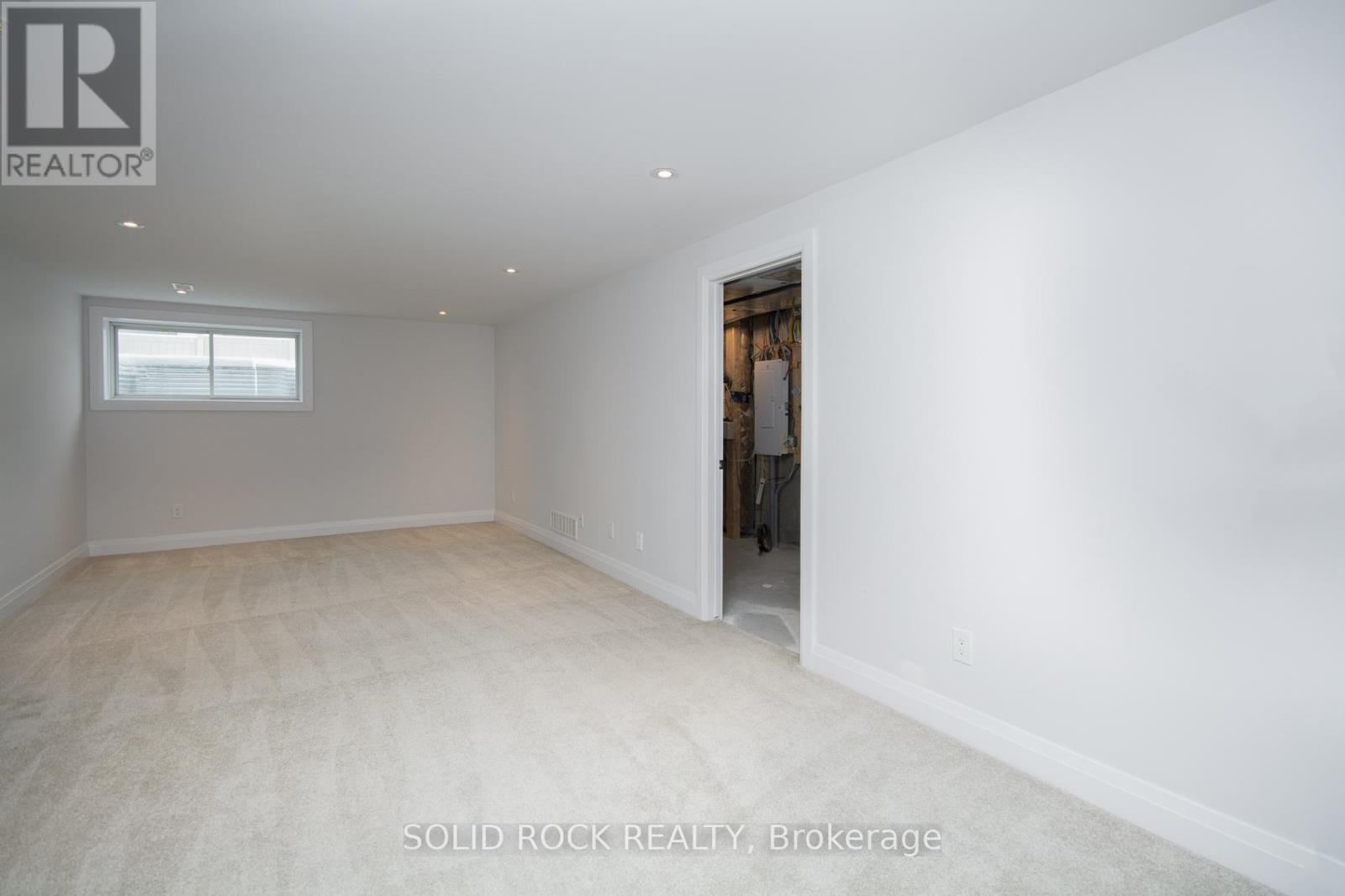 218 Lift Lane, Ottawa, Ontario  K2V 0M6 - Photo 18 - X12541710