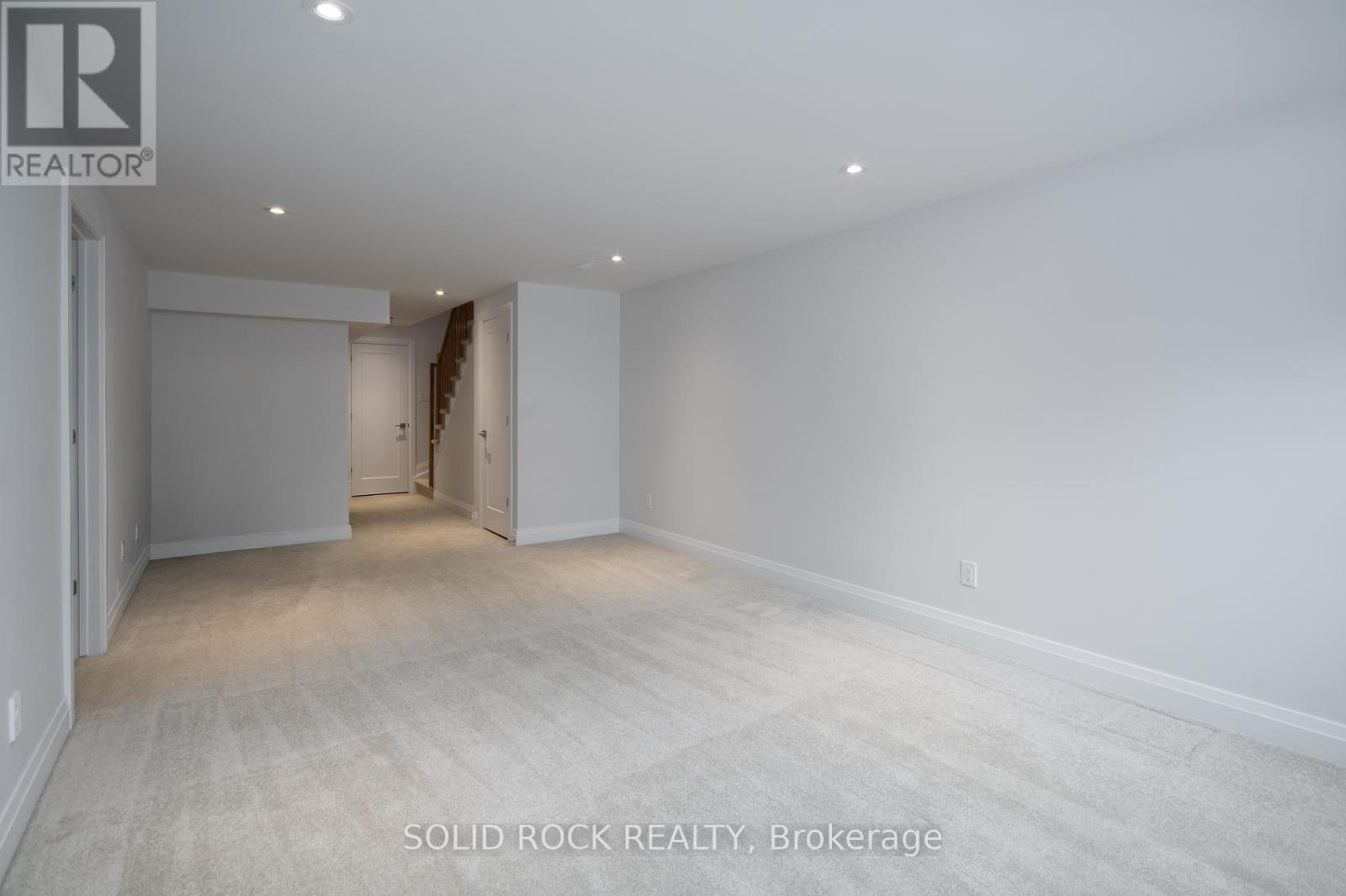 218 Lift Lane, Ottawa, Ontario  K2V 0M6 - Photo 19 - X12541710