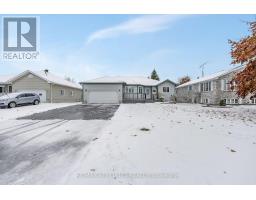 11 GROVE STREET, South Dundas, Ontario