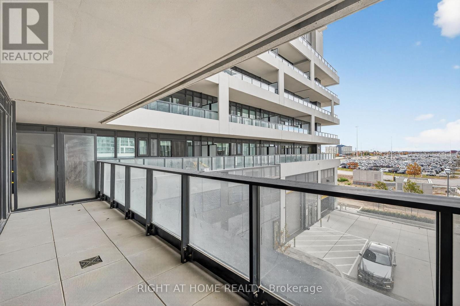 215 - 8960 Jane Street, Vaughan, Ontario  L4K 0N9 - Photo 12 - N12541530