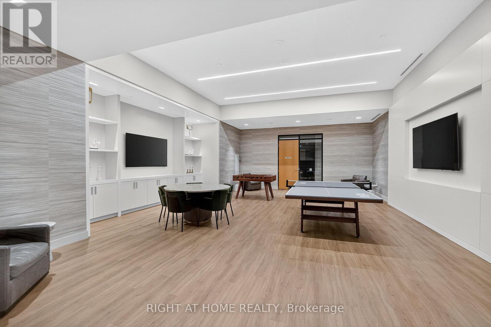 215 - 8960 Jane Street, Vaughan, Ontario  L4K 0N9 - Photo 15 - N12541530