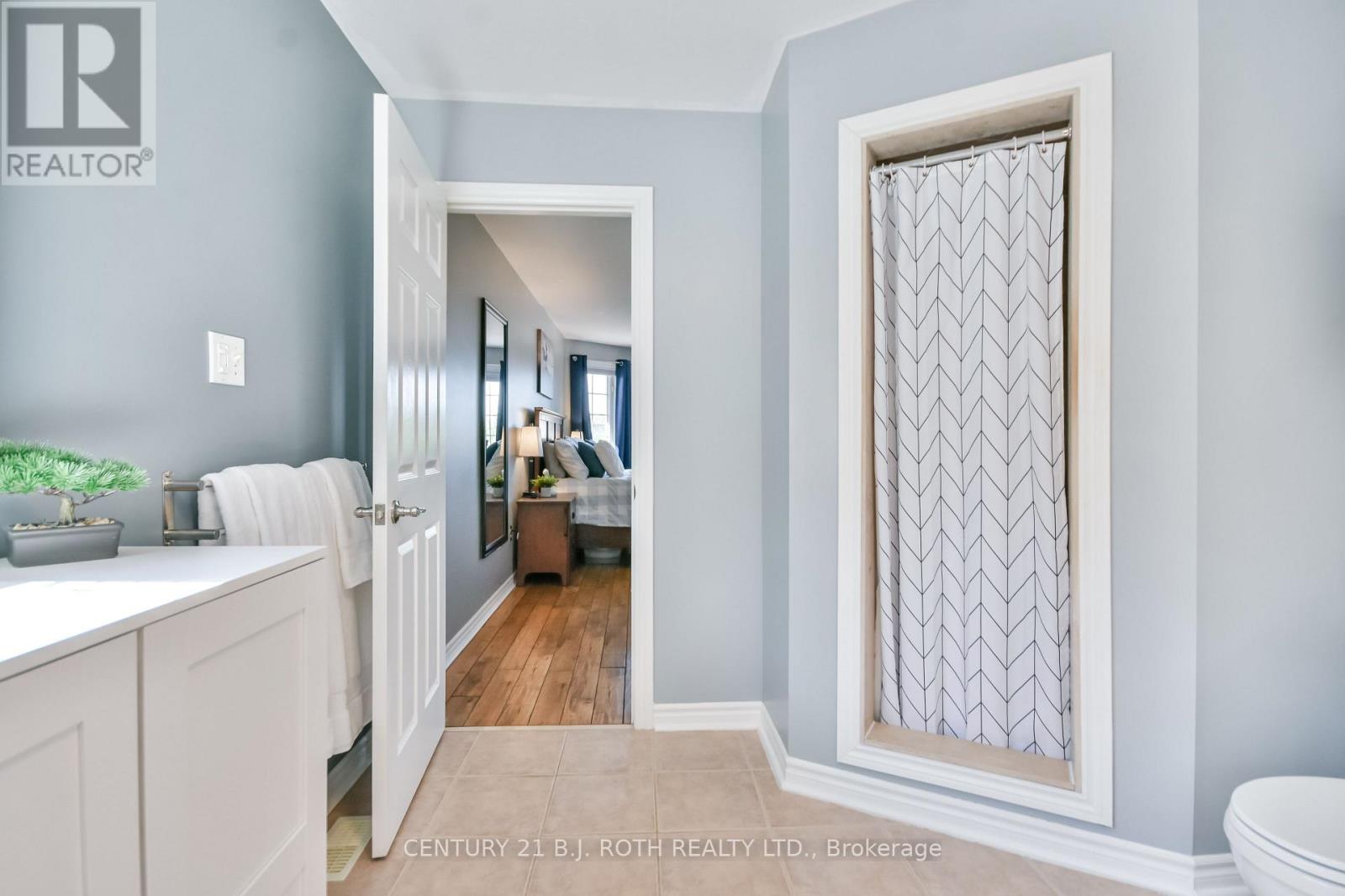 28 Shaina Court, Barrie, Ontario  L4N 9S7 - Photo 19 - S12541540