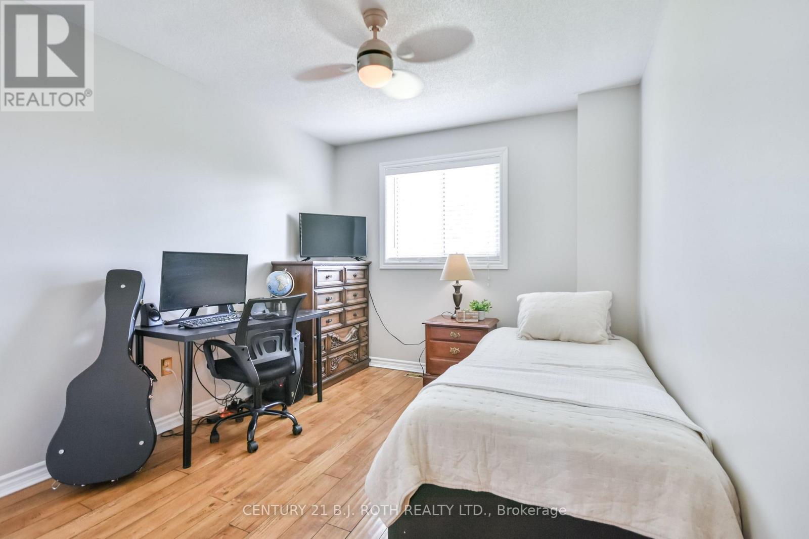 28 Shaina Court, Barrie, Ontario  L4N 9S7 - Photo 23 - S12541540