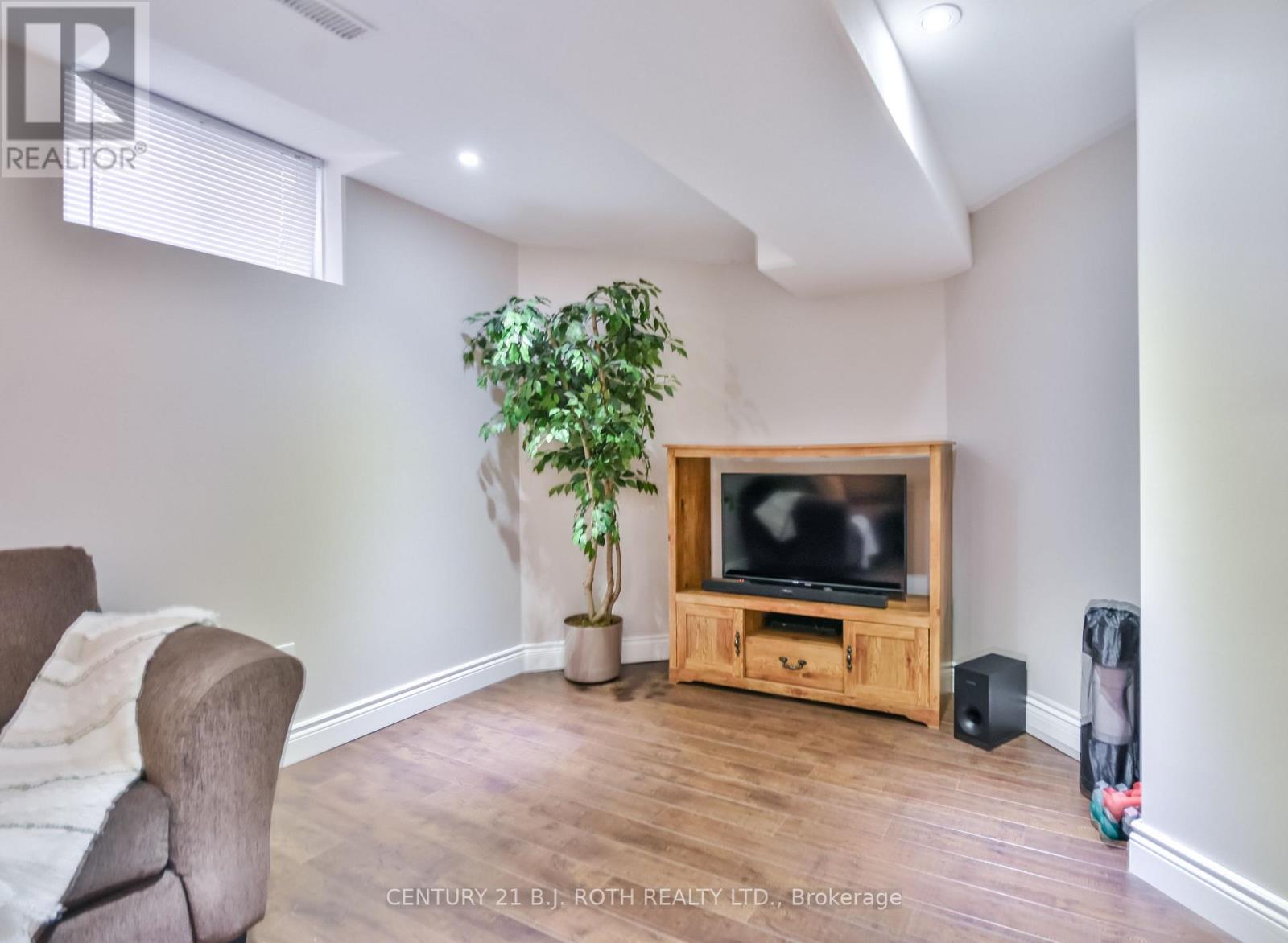 28 Shaina Court, Barrie, Ontario  L4N 9S7 - Photo 33 - S12541540