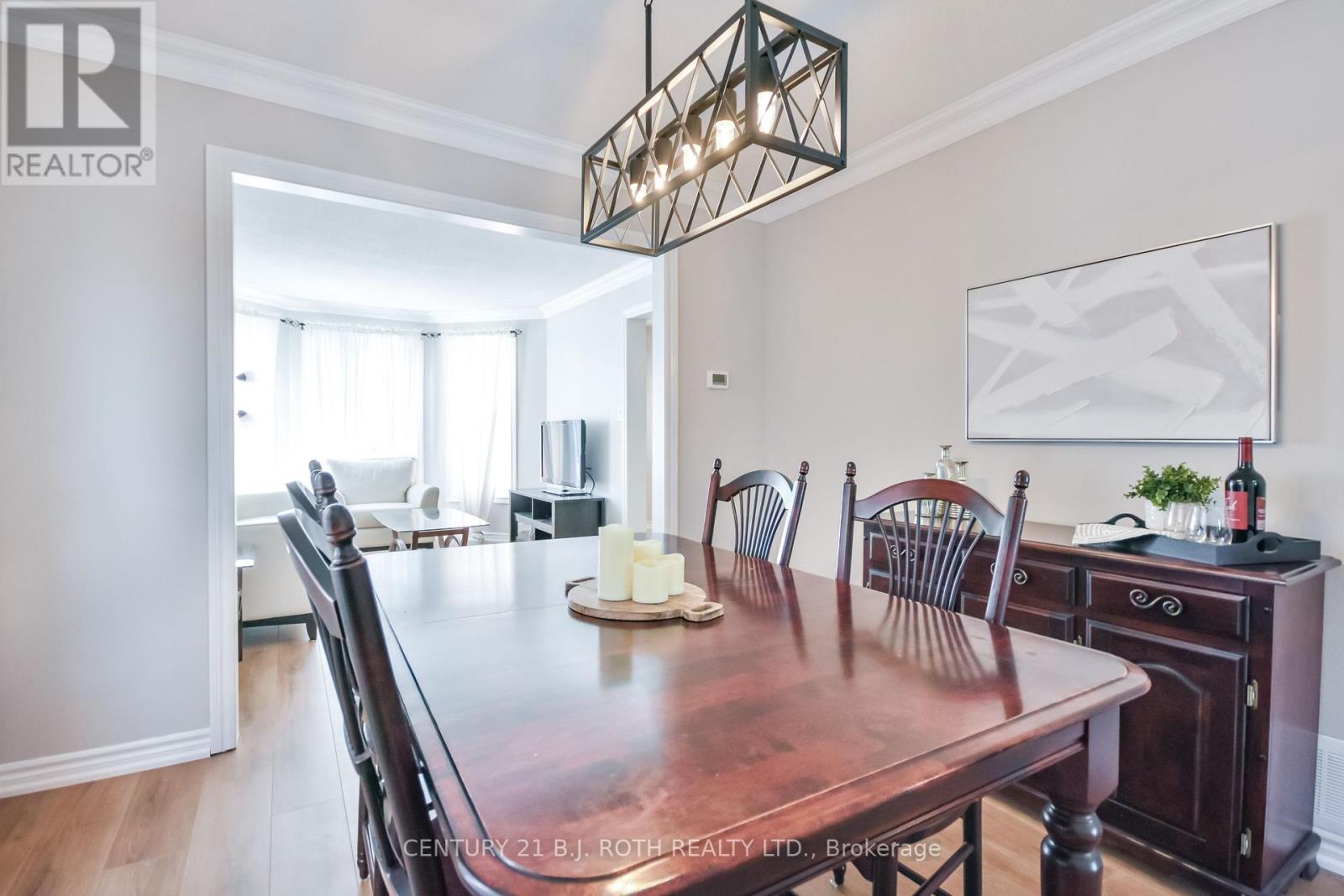 28 Shaina Court, Barrie, Ontario  L4N 9S7 - Photo 5 - S12541540