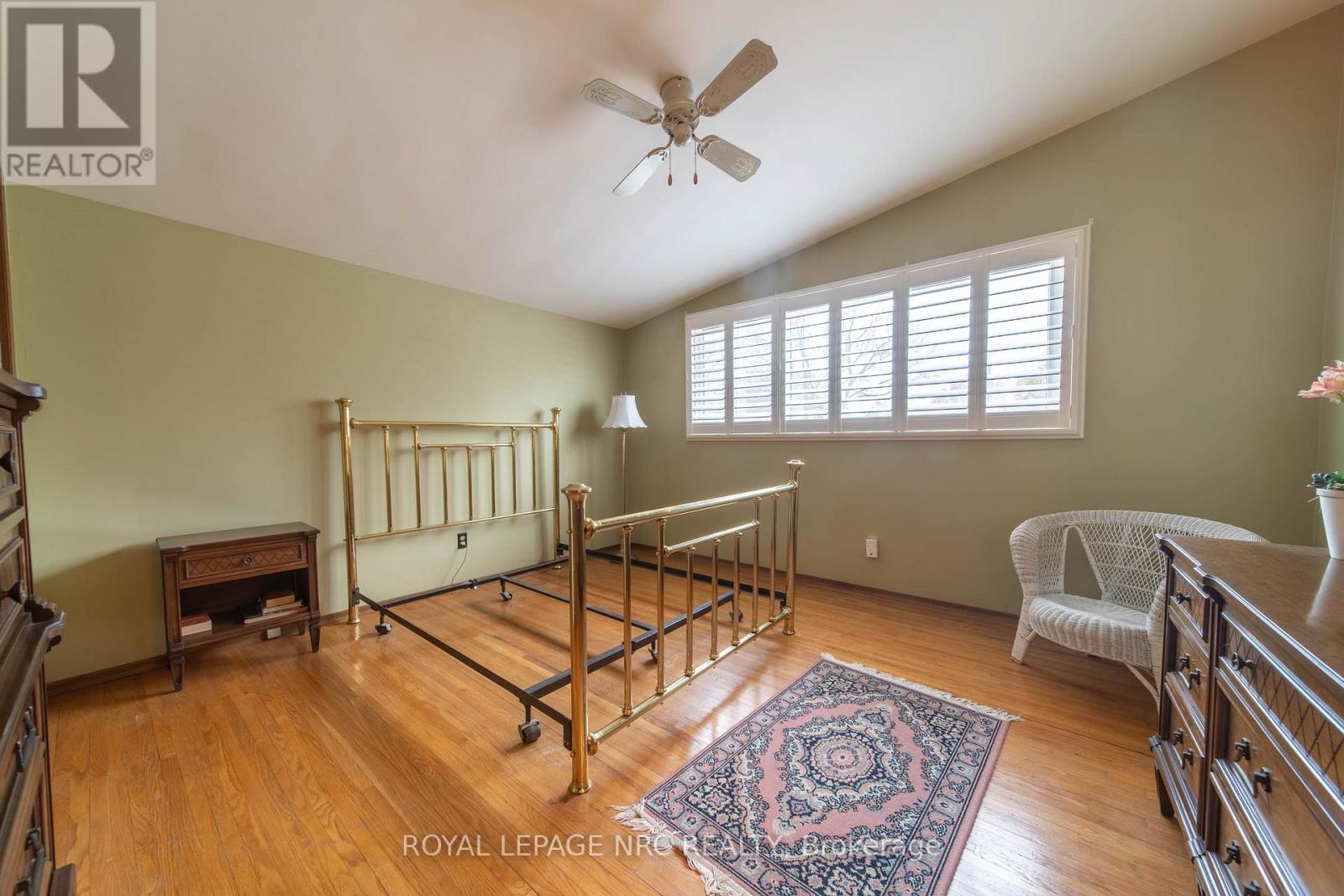 7106 Freeman Street, Niagara Falls, Ontario  L2E 5V5 - Photo 12 - X12541624