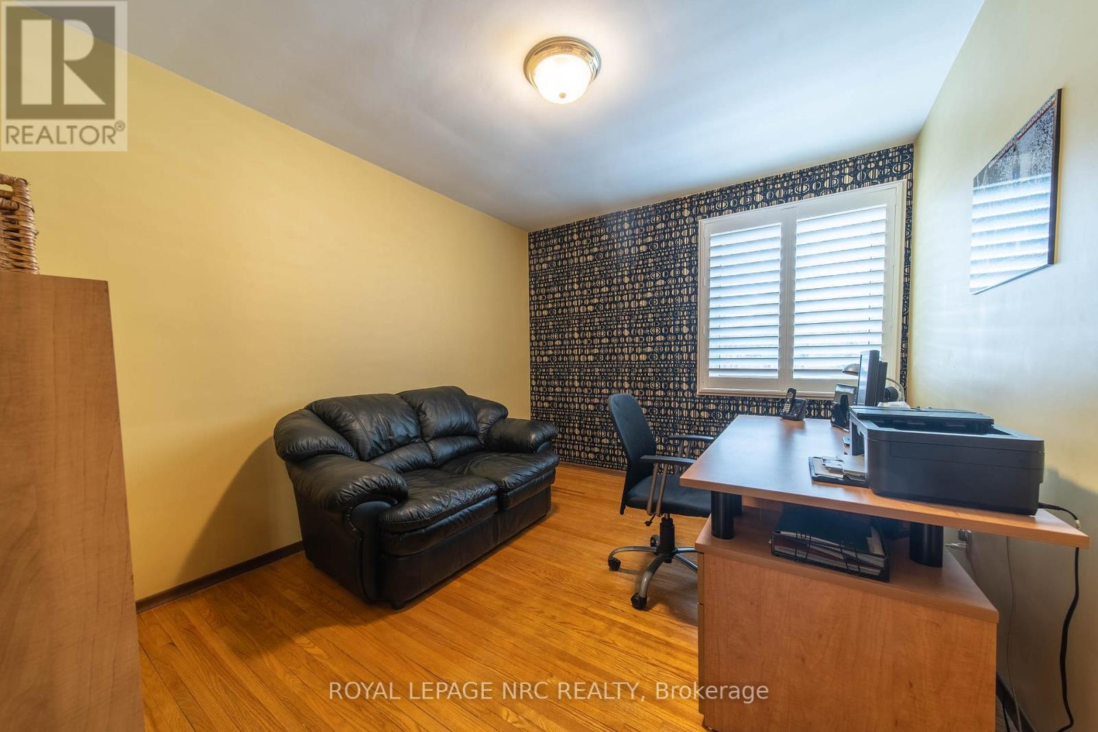 7106 Freeman Street, Niagara Falls, Ontario  L2E 5V5 - Photo 8 - X12541624