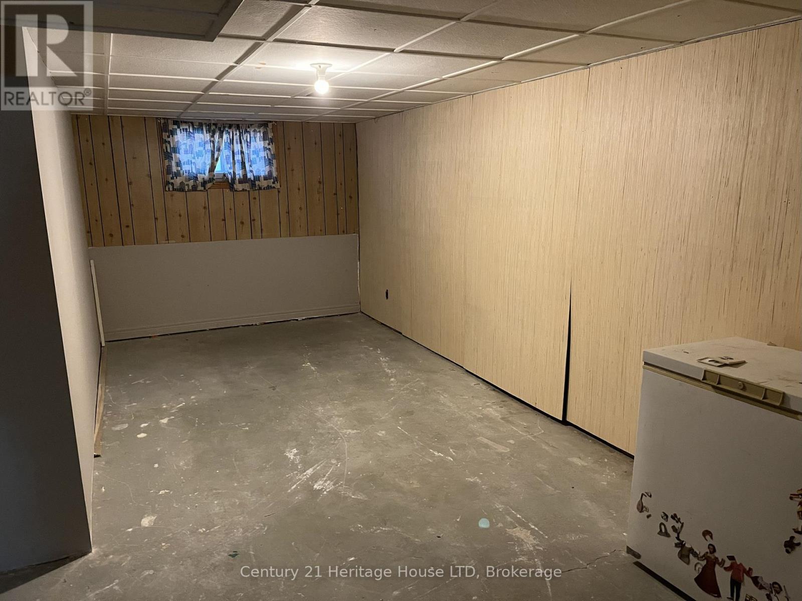 9 Mckay Street, St. Catharines, Ontario L2S 1E8 - Photo 21 - X12541704