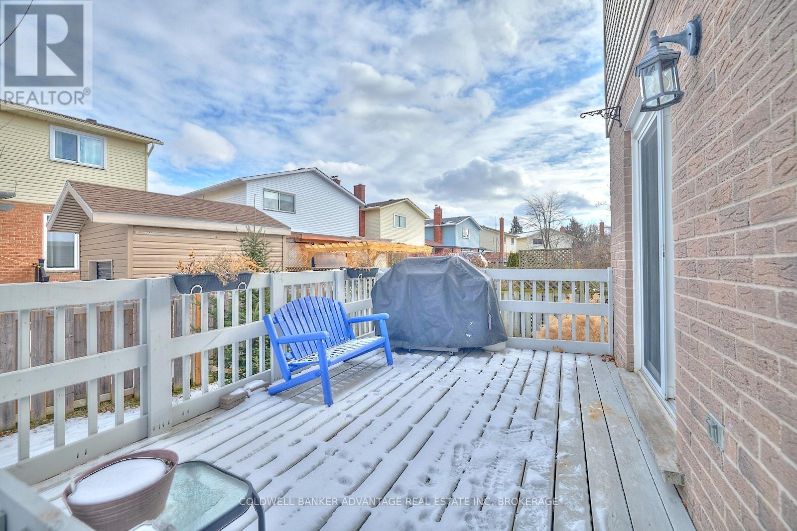 33 Naples Court, Thorold, Ontario L2V 4S7 - Photo 21 - X12541706