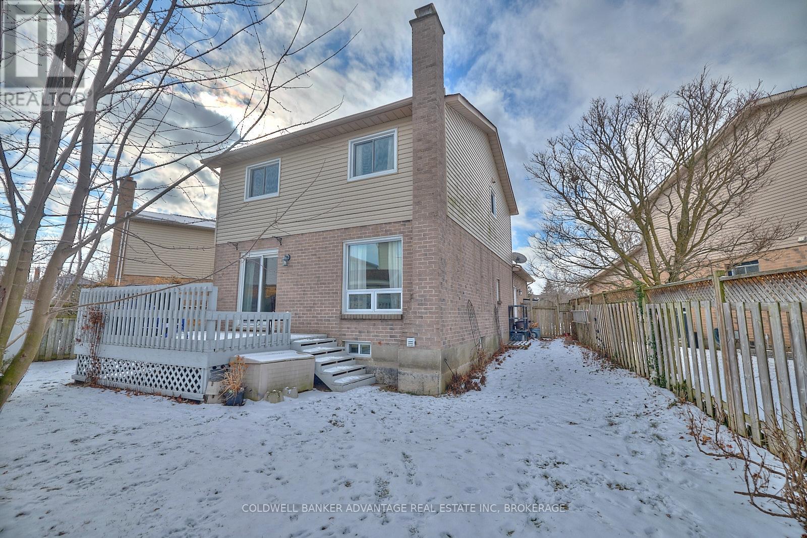 33 Naples Court, Thorold, Ontario L2V 4S7 - Photo 22 - X12541706