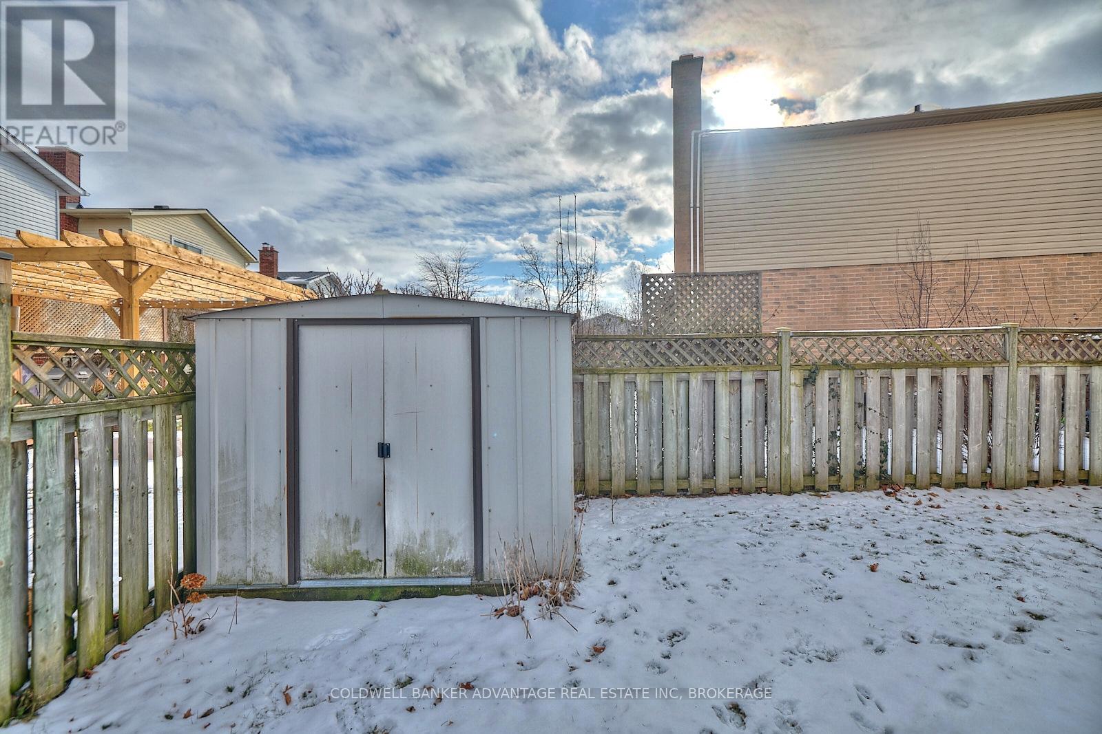 33 Naples Court, Thorold, Ontario L2V 4S7 - Photo 23 - X12541706