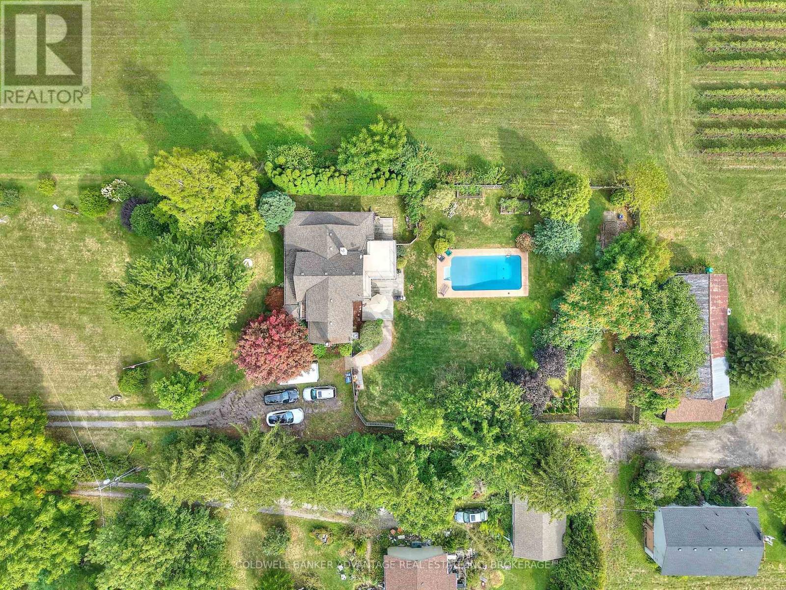 4698 Sandy Cove Drive, Lincoln, Ontario L0R 1B1 - Photo 30 - X12541808