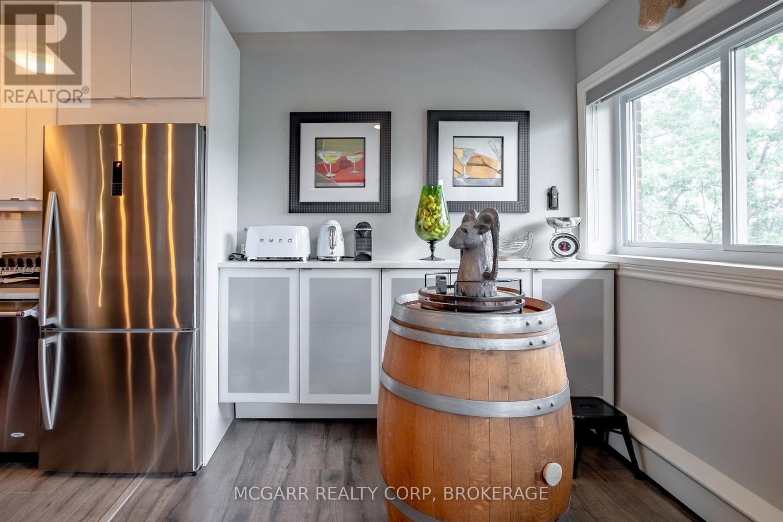 503 - 14 Norris Place, St. Catharines, Ontario  L2R 2W8 - Photo 13 - X12541838