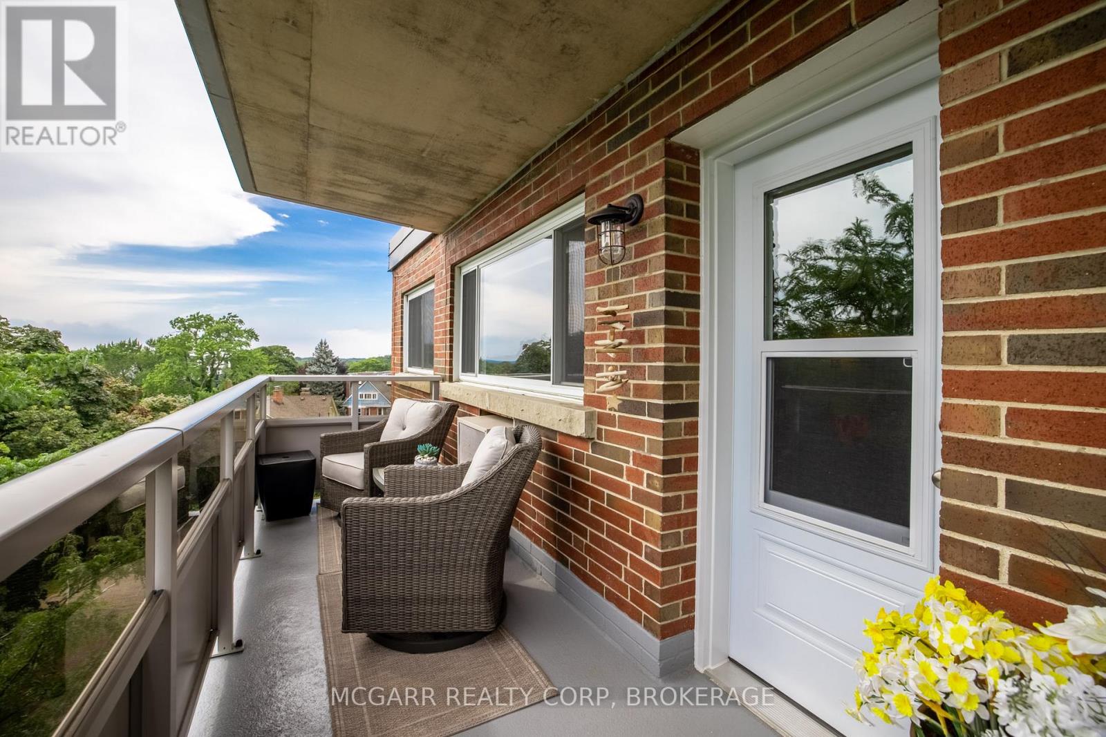 503 - 14 Norris Place, St. Catharines, Ontario  L2R 2W8 - Photo 24 - X12541838