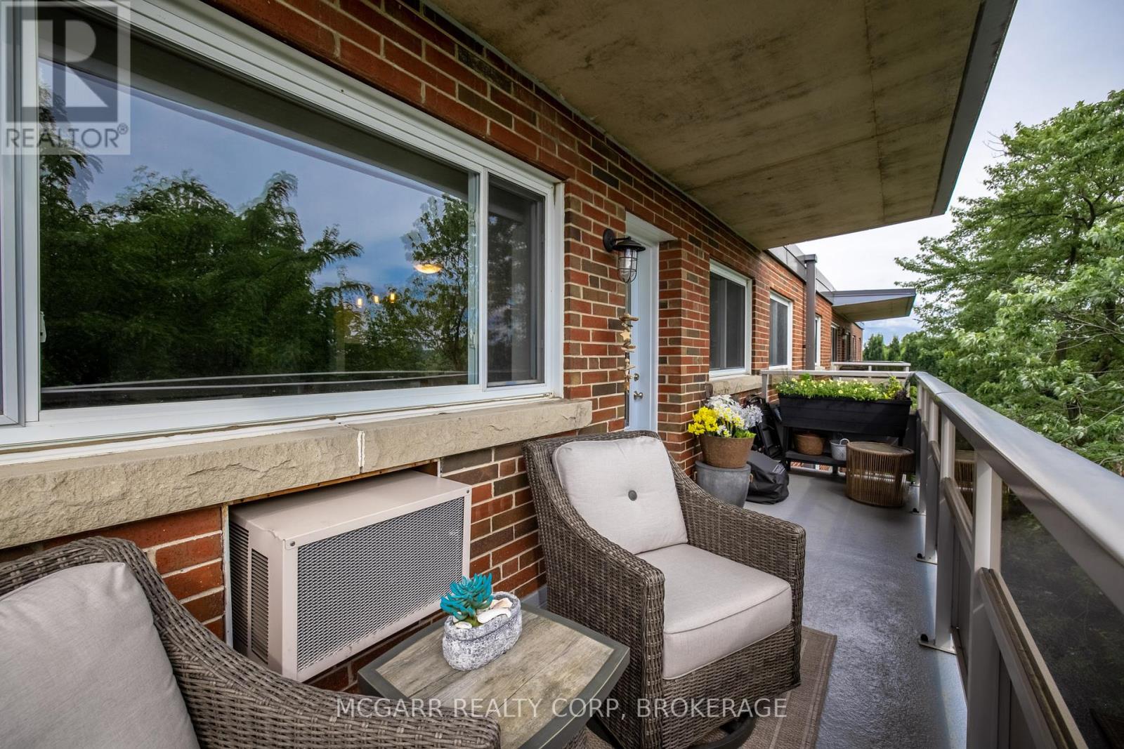 503 - 14 Norris Place, St. Catharines, Ontario  L2R 2W8 - Photo 25 - X12541838