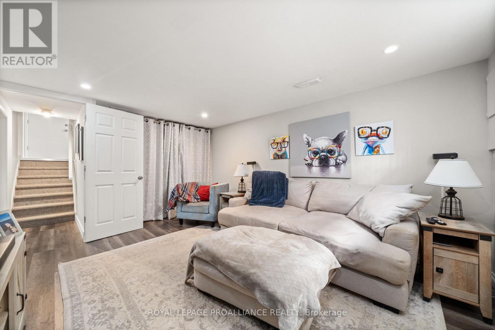 4 Kingsway Court, Belleville, Ontario K8N 4P1 - Photo 25 - X12541564