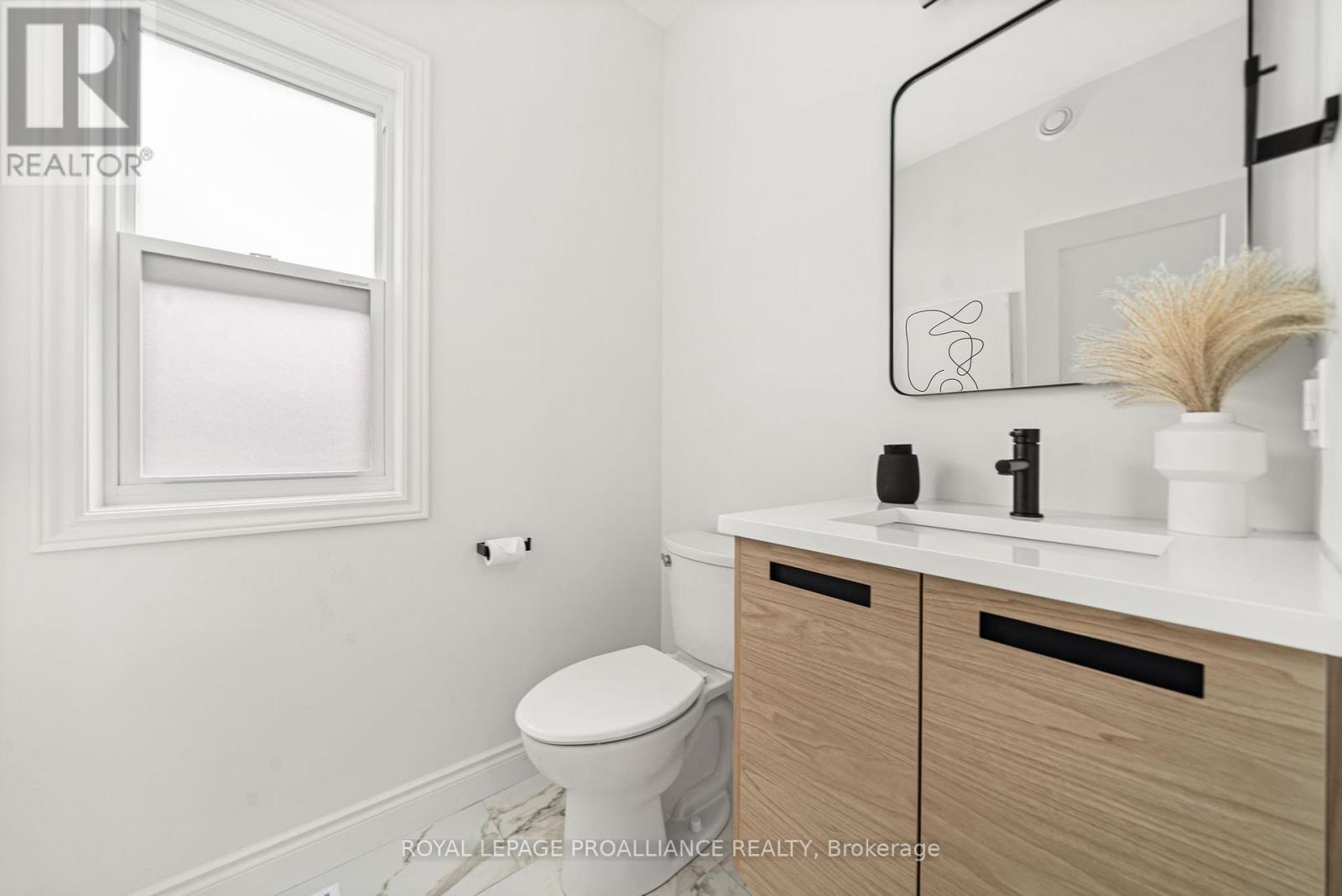 18 Raycroft Drive, Belleville, Ontario K8N 0R4 - Photo 21 - X12541828