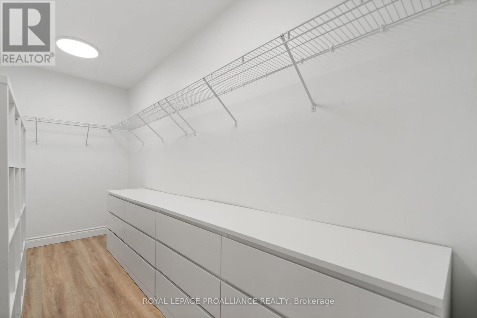 18 Raycroft Drive, Belleville, Ontario K8N 0R4 - Photo 27 - X12541828