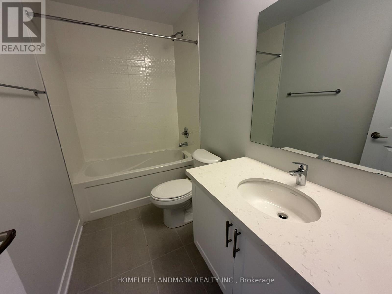 48 York Downs Boulevard, Markham, Ontario  L6C 3M6 - Photo 10 - N12539634