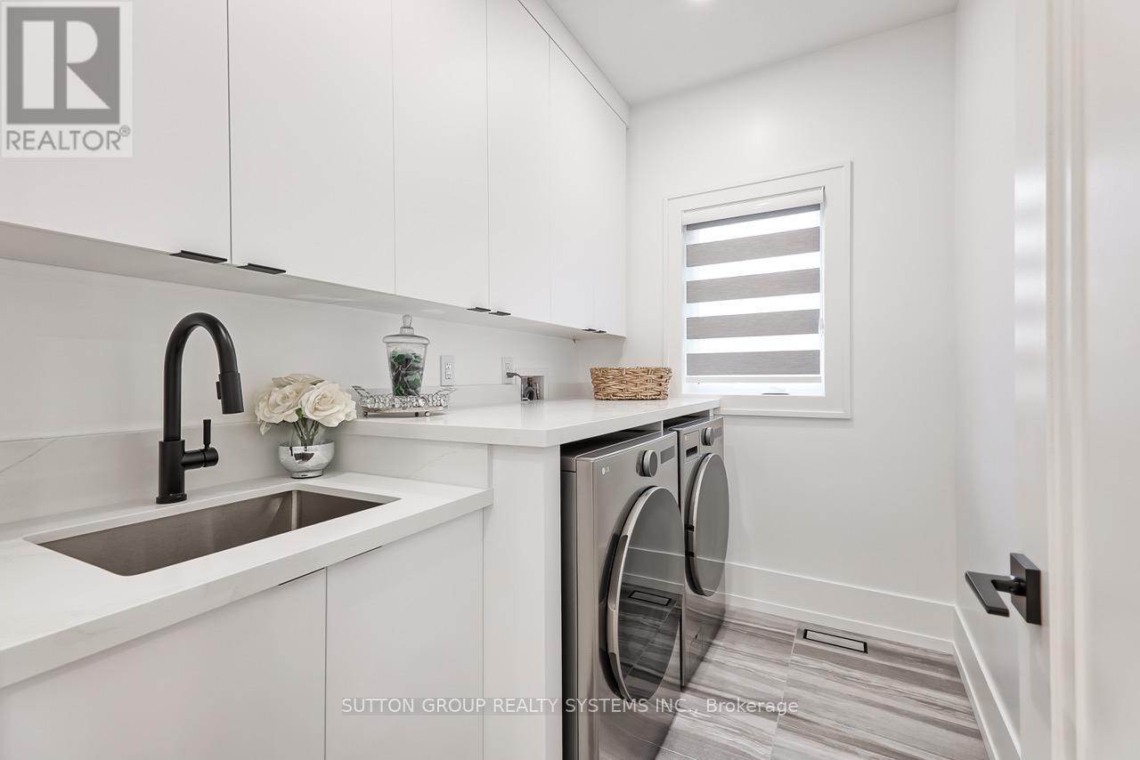 214 Shaver Avenue N, Toronto, Ontario  M9B 4P3 - Photo 26 - W12541364