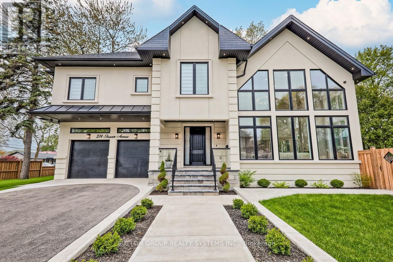 214 Shaver Avenue N, Toronto, Ontario  M9B 4P3 - Photo 38 - W12541364